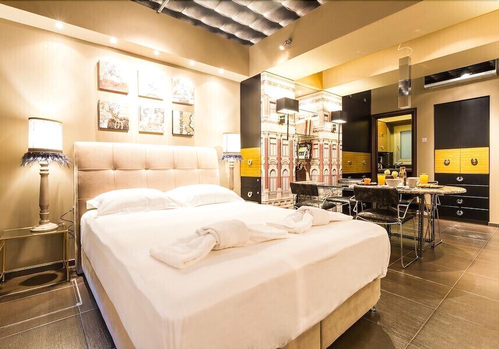 Outstanding Studio In Kolonaki Near The Metro Афины Экстерьер фото