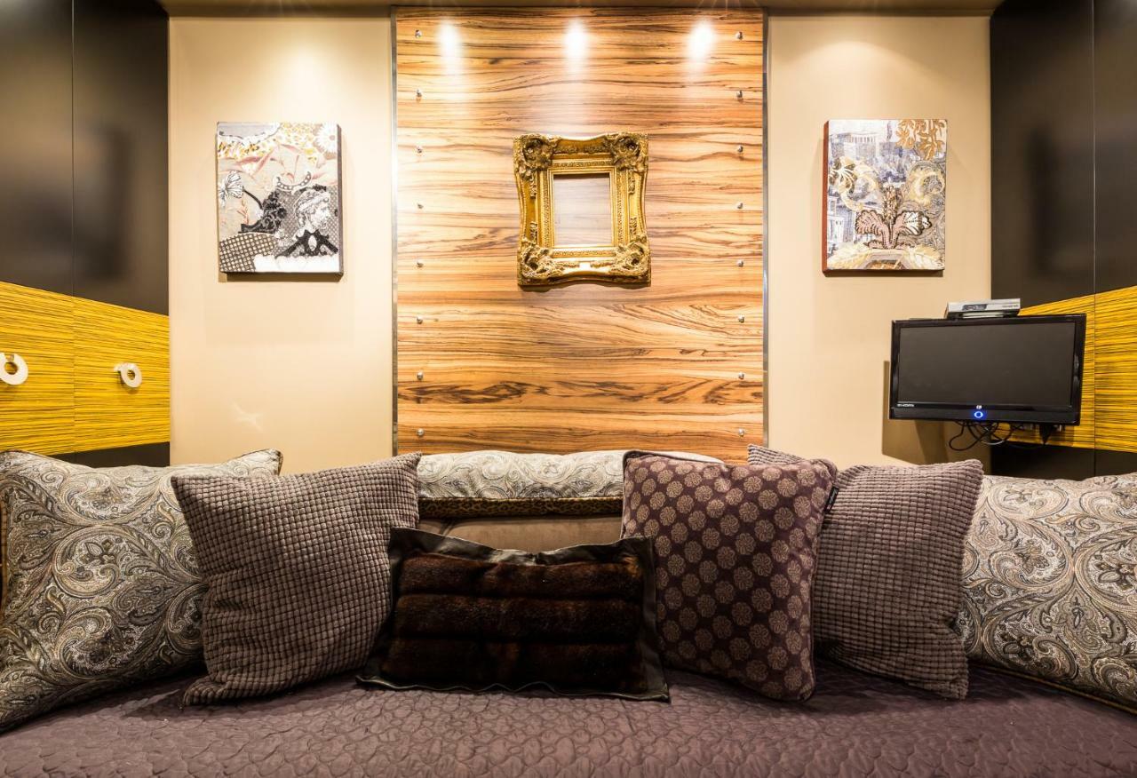 Outstanding Studio In Kolonaki Near The Metro Афины Экстерьер фото